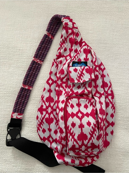 Kavu Handbags - Kavu Pink Ikat Sling Bag - Women's Crossbody Pack Multiple Compartments
